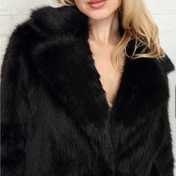 Stoosh Jackets & Blazers - Stoosh Premium Black Faux Fur Coat
